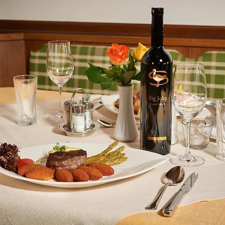 Stockerwirt 3* رامساو أم داتشستين